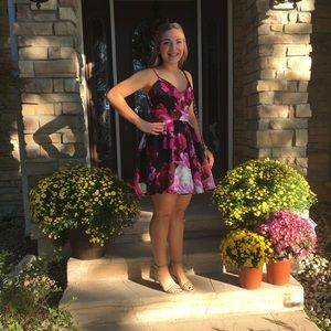 Meet your Posher, Juliette